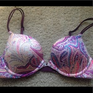 Victoria's secret bra